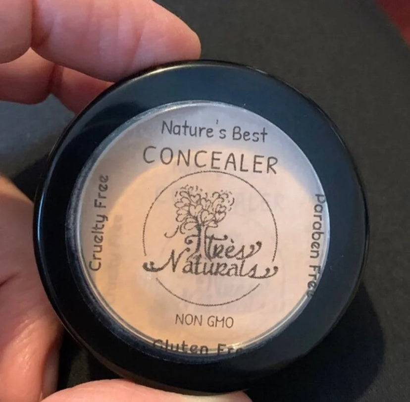 Makeup: Natural Concealer